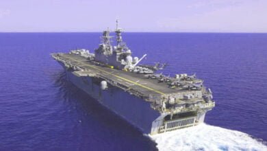 البحرية الامريكية