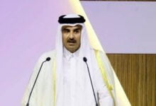 أمير قطر يناشد وقف تدفق الدماء في غزة وإنهاء الحرب التي تتجاوز الحدود