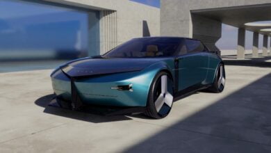 تتحكم فيها بأوامر صوتية وتصميمها يشبه الغرفة.. هل تنافس سيارة لانشيا الشركات العالمية؟