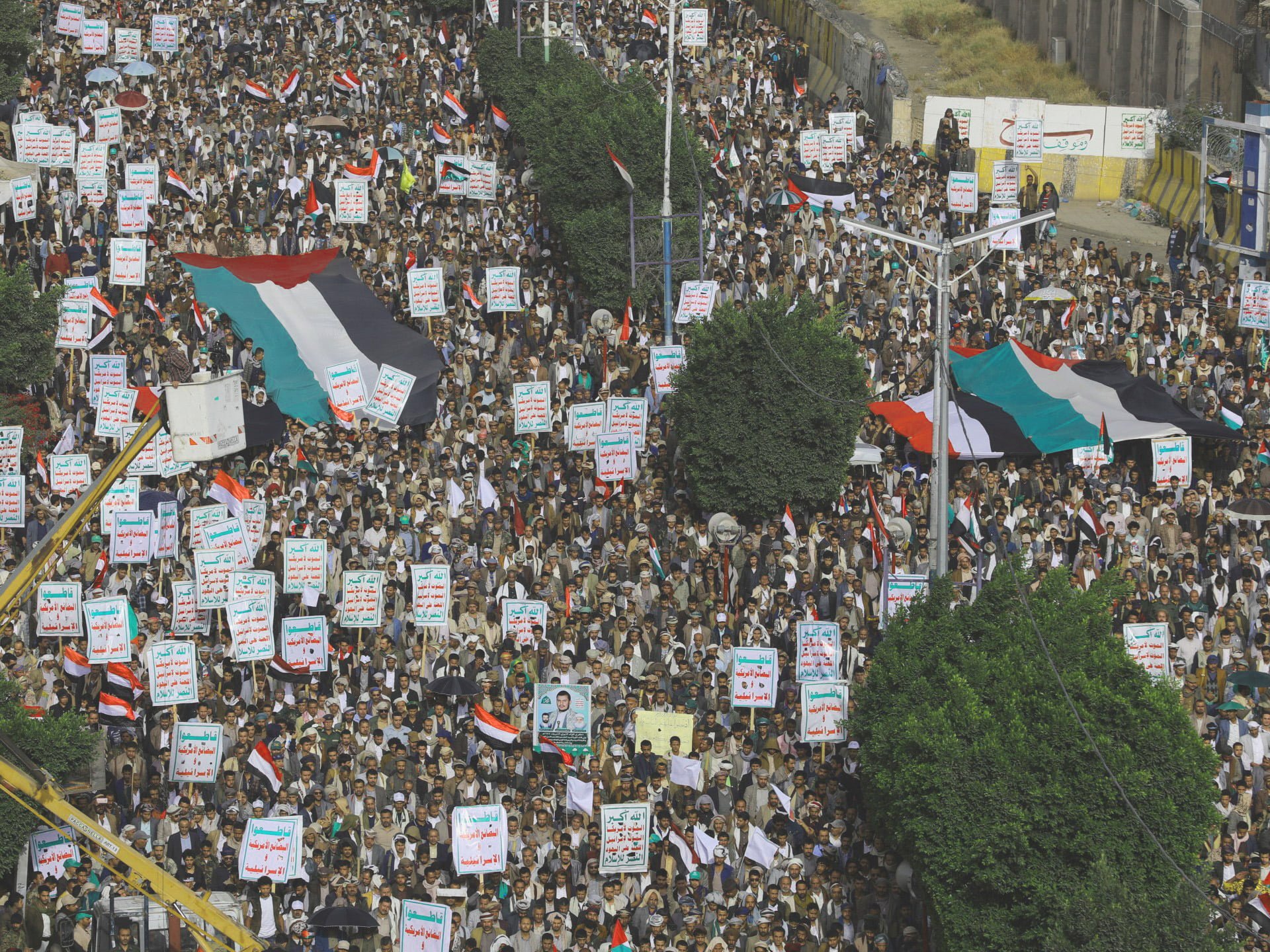طوفان الأقصى.. تأييد شعبي عربي وعالمي لفلسطين ونصرة غزة