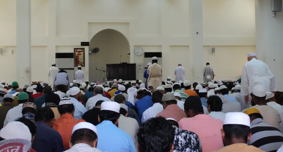 تقربهم من بيئتهم وتعلمهم دينهم.. خطبة جمعة بالأوردية في قطر