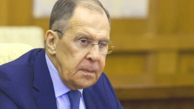 روسيا تقدم مساعدات إنسانية إلى غزة وتنبه من تصاعد التوترات والتهديدات الحربية