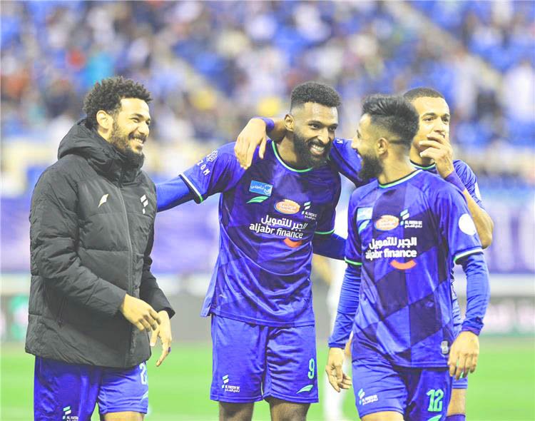 مشاهدة مباراة الشباب ضد الفتح