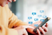 تصاعد القيود على محتوى دعم فلسطين: هل حان الوقت لإنشاء منصة تواصل اجتماعي عربية؟