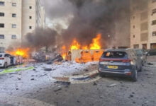 صواريخ المقاومة تخلف إصابات في عسقلان وانفجار كبير يهز إيلات