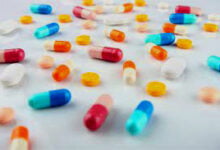 تناول المسكنات بشكل مفرط يسبب تلفًا للكلى والمعدة