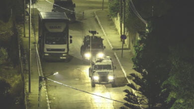 ثلاثة شهداء في الضفة الغربية خلال مواجهات شديدة وحصار مخيم جنين