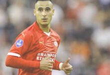 ماينز الألماني ينهي عقد أنور الغازي بسبب تضامنه مع فلسطين في منشوراته