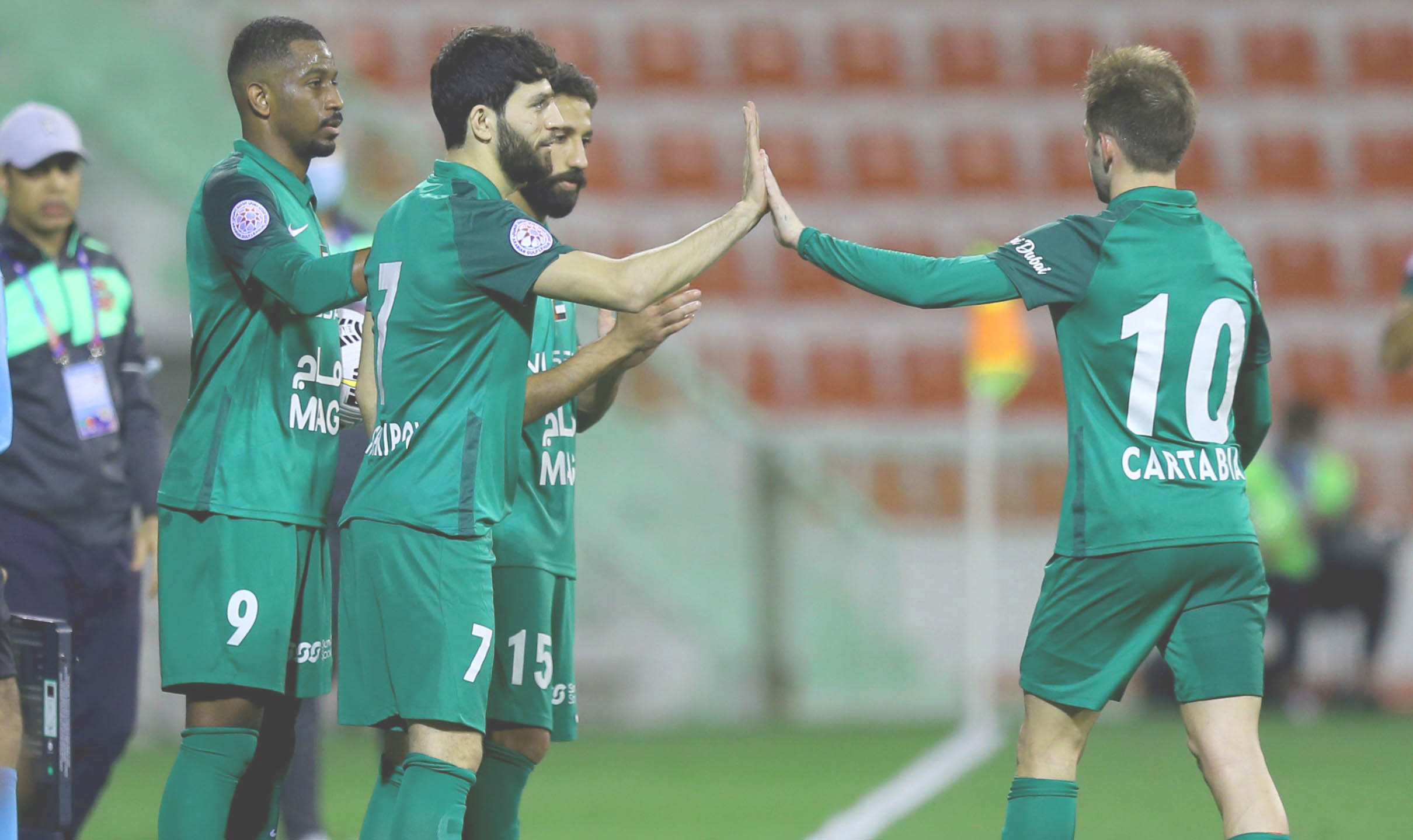 مشاهدة مباراة اتحاد كلباء ضد شباب الأهلي