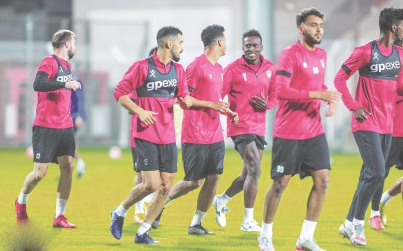 الرياض ضد ضمك مباراة نارية بين المتصدر والمنافس