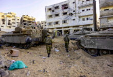 تايمز: الجيش الإسرائيلي يعتزم التوغل في جنوب لبنان بوضع خطط استراتيجية