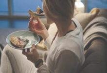 تزايد خطر السكري وارتفاع ضغط الدم مع متلازمة تناول الطعام في الليل