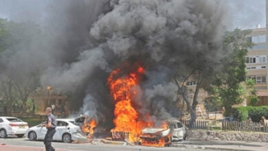 توماس فريدمان استمرار الصراع في غزة يغرق إسرائيل في الوحل