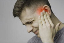 كيف يحدث طنين الأذن؟