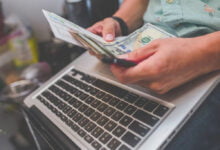 ما هي المواقع التي يمكن الربح منها؟