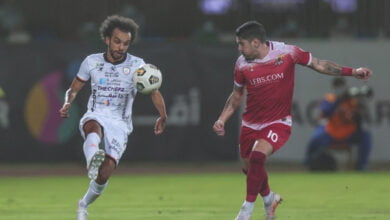 مشاهدة مباراة الشباب ضد الوحدة