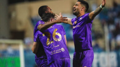 مشاهدة مباراة الفتح ضد الطائي