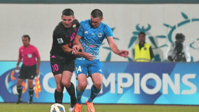 مشاهدة مباراة مومباي سيتي ضد نافباخور