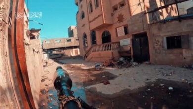 المقاومة تخوض اشتباكات ضارية وتقصف غلاف غزة