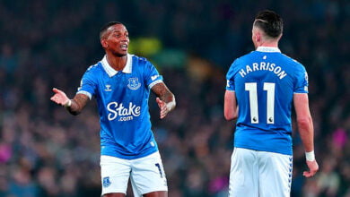 مشاهدة مباراة إيفرتون ضد أستون