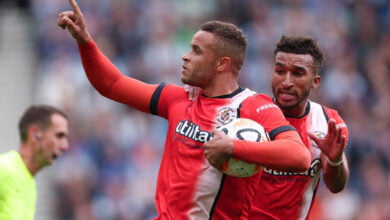 مشاهدة مباراة بيرنلي ضد لوتون تاون