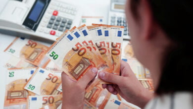 اليابان تنزلق إلى ركود لتصبح ألمانيا ثالث أكبر اقتصادات العالم