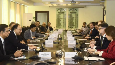 أزمة الاقتصاد في باكستان تلوح في الأفق مما يؤدي إلى تفاقم الضغوط على الطبقة الوسطى في البلاد