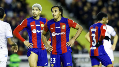 برشلونة يستضيف نابولي في مباراة حامية الوطيس