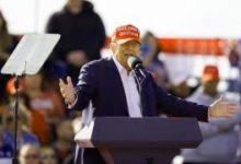 حملة بايدن ترد على حديث ترامب عن "حمام دم"