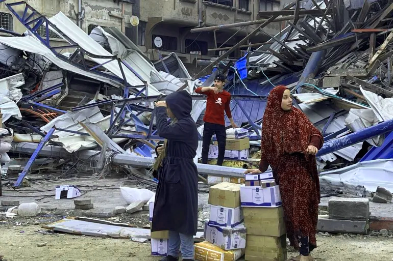 مجزرة إسرائيلية ضد لجان عشائرية وحماس تتهم الاحتلال بإثارة الفوضى