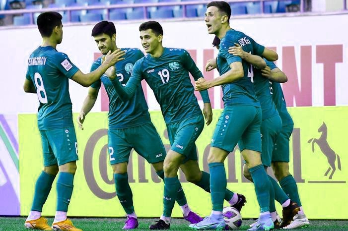 مشاهدة مباراة إيران ضد تركمانستان