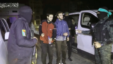 وزير إسرائيلي يتحدث عن "نافذة" لصفقة تبادل وواشنطن تعلن تحقيق تقدم