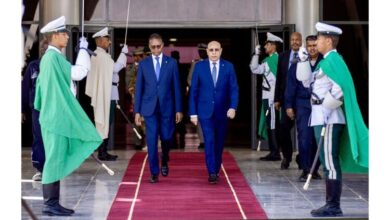 الرئيس الموريتاني يصل نواذيبو تحضيىرا لعقد اجتماع للحكومة في المدينة