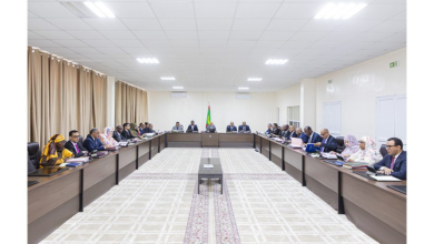 الحكومة تعلن عن إجراءات حاسمة لتعزيز التنمية في نواذيبو وغزواني يلزم وزراء بالبقاء في المدينة