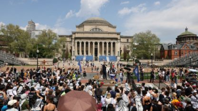 تصاعد التوترات في جامعة كولومبيا: طلاب يسيطرون على مبنيين بعد احتجاجات