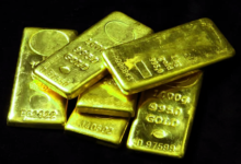 الذهب يسجل مستوى قياسيا جديدا