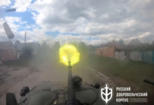 ضربات جوية روسية تستهدف عشرات القرى الأوكرانية، وزيارة بلينكن إلى كييف تهدف لتهدئة الوضع