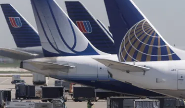 يونايتد إيرلاينز تلغي رحلاتها إلى تل أبيب حتى 5 يونيو المقبل