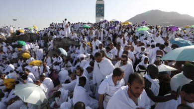 أكثر من 1.5 مليون حاج يفدون إلى عرفات لأداء ركن الحج الأعظم