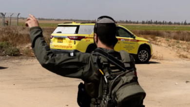 قتل فتى فلسطينيا ويحصل الآن على دكتوراه فخرية لبطولته الإسرائيلية