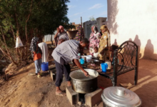 مواجهات عنيفة بالخرطوم والأمم المتحدة تحذر من تحديات إنسانية