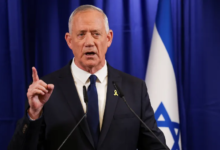 غانتس: نستطيع إغراق لبنان بالظلام لكننا سندفع ثمنا باهظا