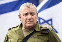 كاتب إسرائيلي: آيزنكوت طالب باجتياح رفح أولا ونتنياهو ماطل لإطالة الحرب