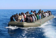 نواذيبو: إيقاف قاربين على متنهما عشرات المهاجرين