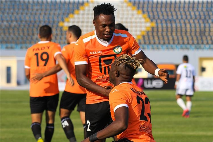 مشاهدة مباراة البنك الأهلي ضد سموحة