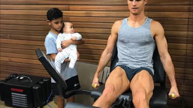 هل أجرى رونالدو عمليات جراحية لتجميل وجهه وإبراز عضلاته؟