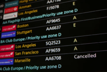 خلل تقني عالمي يعطل وسائل إعلام ومستشفيات ومطارات