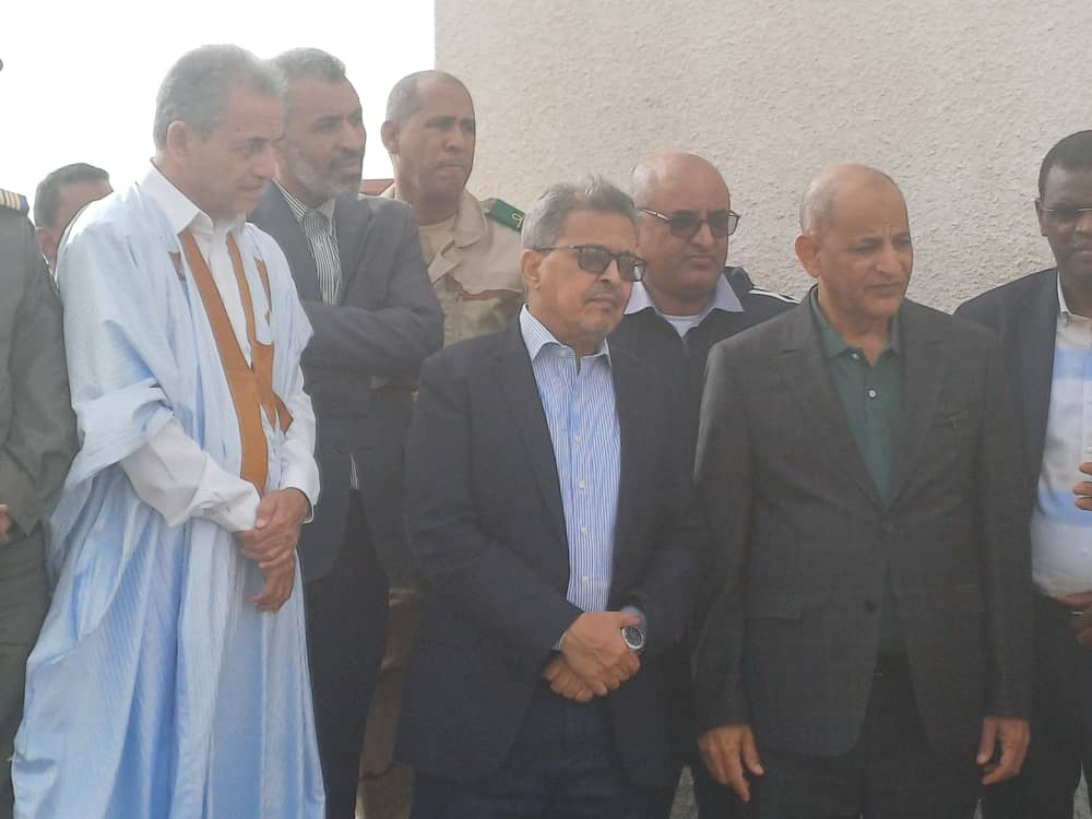 زيارة تفقدية لوزير المياه لمتابعة تقدم مشاريع تحلية المياه بحضور النائب والعمدة القاسم ولد بلالي في نواذيبو