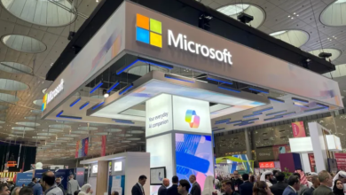 كيف كسب رئيس مايكروسوفت الرهان على الذكاء الاصطناعي؟