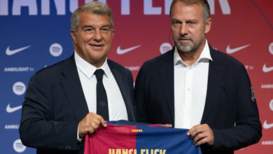 مدرب برشلونة الجديد يتغنى بلامين جمال ويقدم له النصائح